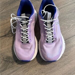 ON Women's Lavender Athletic Shoes